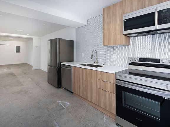 4th image of 3680 Alabama St #11