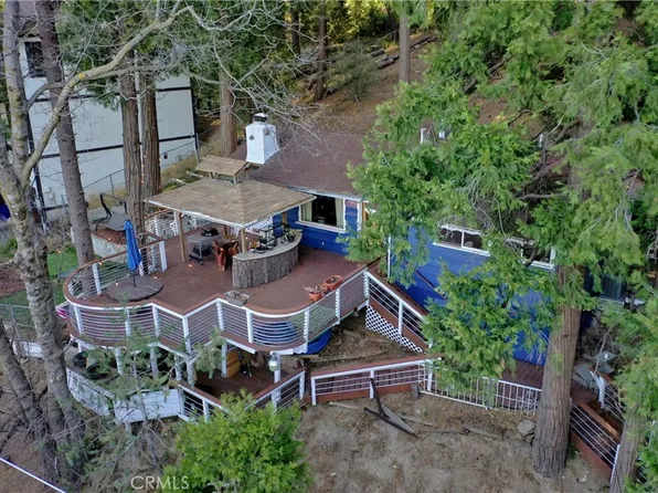 24607 Bernard Dr, Crestline, CA 92325