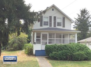 926 Dekalb Ave, Sycamore, IL 60178