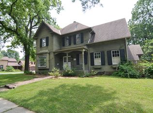 703 Oregon Ave, Dundee, IL 60118