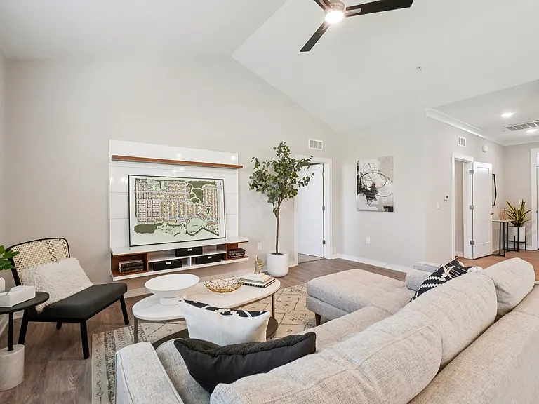 Filmore Place Apartments — Photo 39
