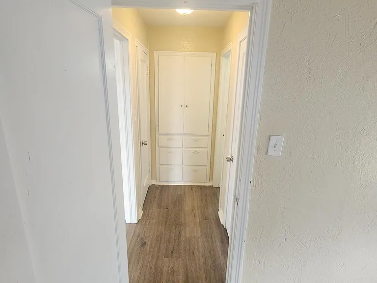1002 N Lake St #A — Photo 16