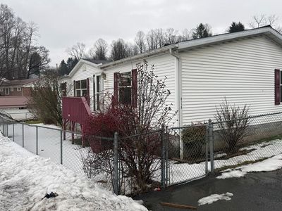 6110 Robert C Byrd Dr, Beckley, WV, 25801