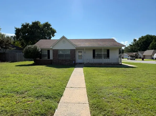 17 Magnolia Dr, Cabot, AR 72023