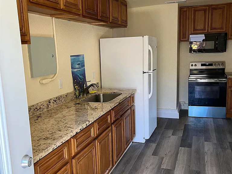 36455 Buckeye St #1 — Photo 1