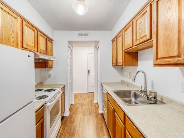 12515 NE 145th Pl APT D-120