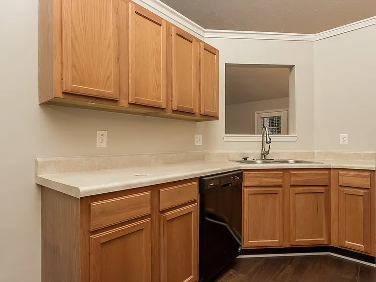 2350 Larpent Court — Photo 9