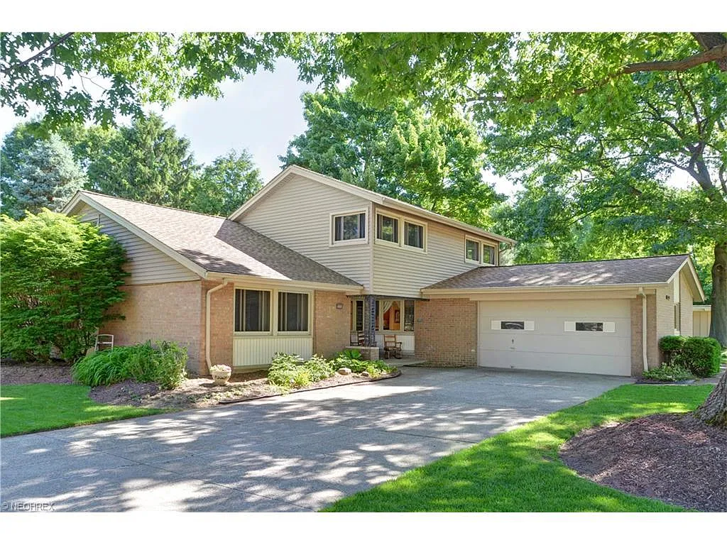 30308 Ednil Dr photo 1