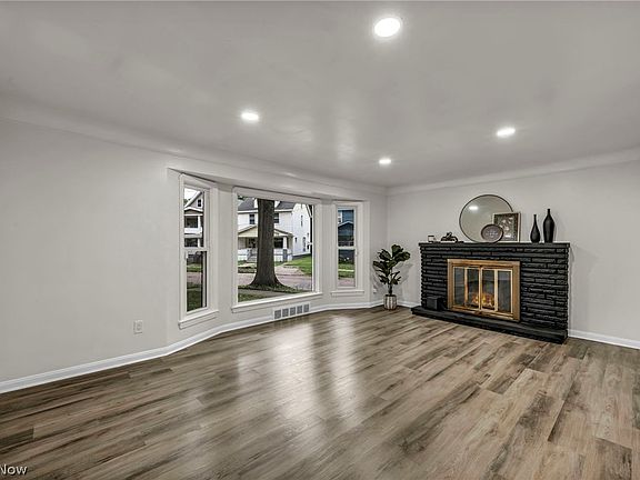 5th image of 6806 Ottawa Rd