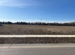 88 Meadow Ln, Cold Spring, MN 56320