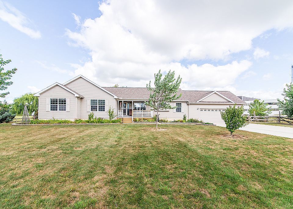 1st image of 5121 Pointe Aux Peaux