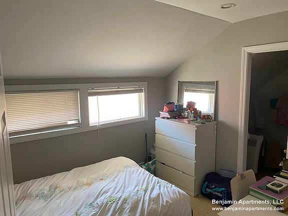 5th image of 20 Benton Rd #2