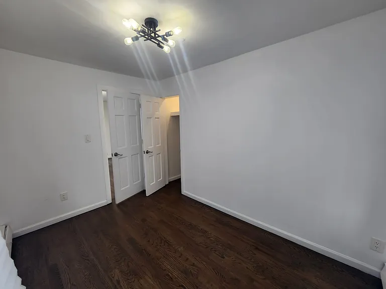 121 Beach 122nd St #3E — Photo 1
