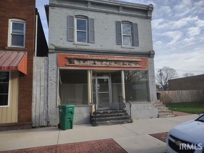 422 W 7th St, Mishawaka, IN, 46544