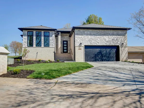 3991 E Villa Way, Springfield, MO 65809