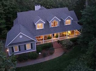 11601 Chapel Hill Rd, Prospect, KY 40059