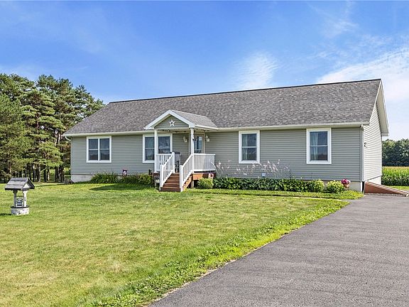 3rd image of 3406 Miller Rd