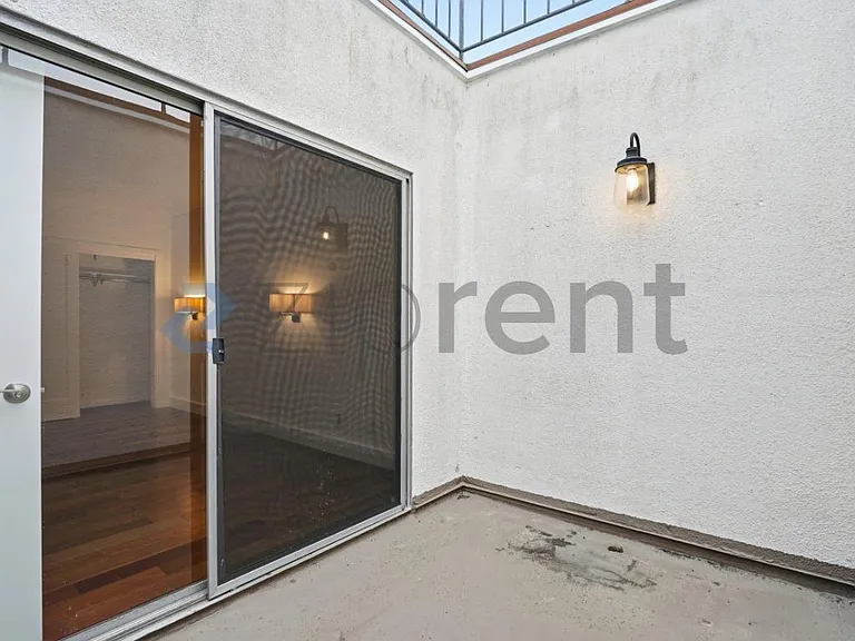 1200 Opal St #22 — Photo 28