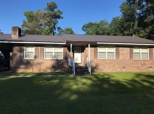 353 Winter St, Swainsboro, GA 30401