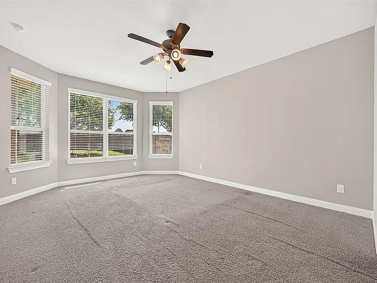11611 Arbirlot Dr — Photo 25