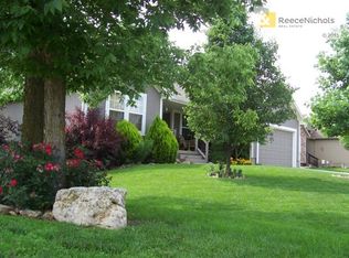 16504 Fairway Rd, Belton, MO 64012