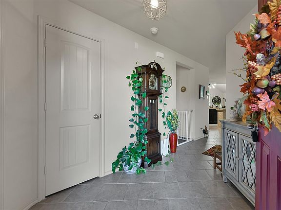 4th image of 19114 Shire Horse Blvd