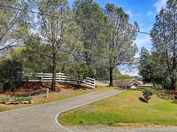 3rd image of 3131 Gold Country Dr