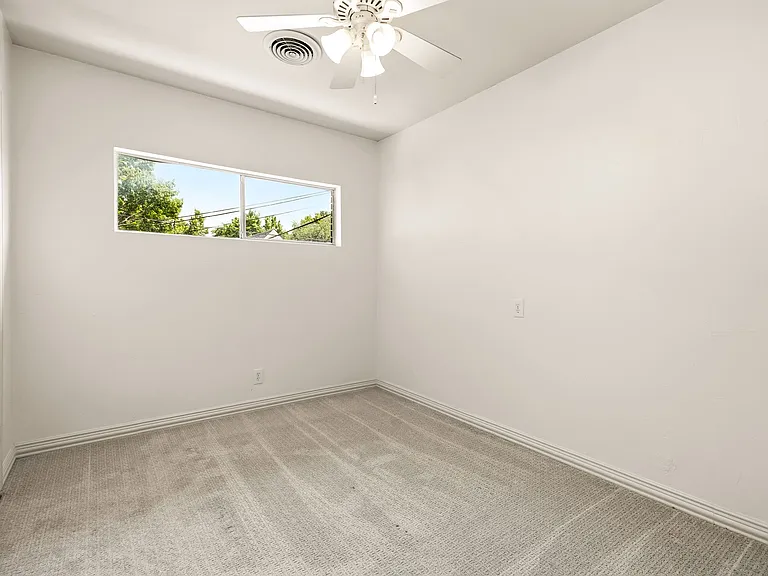 4306 Normandy Ave — Photo 21