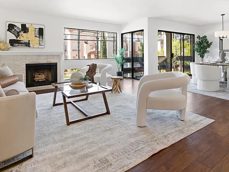 58 E Poplar Ave #4 — Photo 3