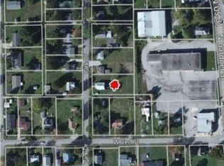 155 N Park Dr, Scottsburg, IN