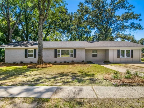 4305 Moffett Rd, Mobile, AL 36618
