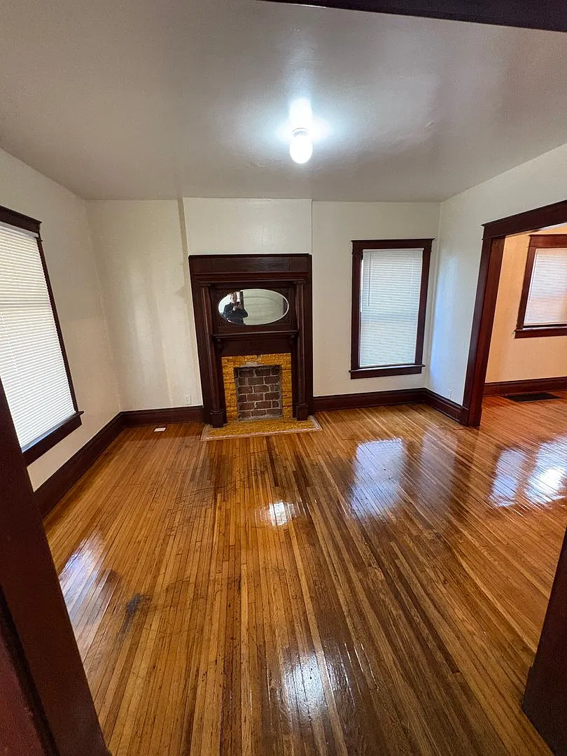 Large 3 bedroom house available — Photo 4