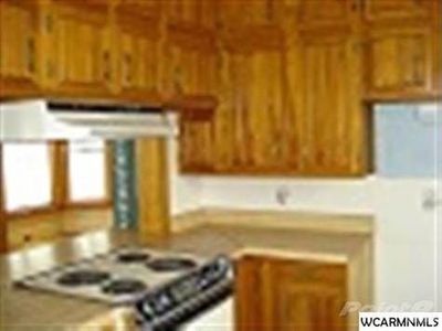 610 W Marshall St, Marshall, MN, 56258