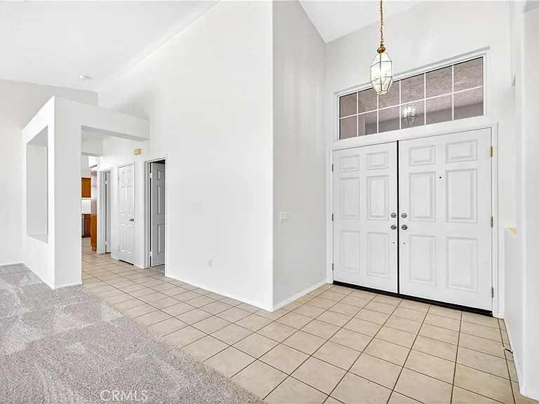 1699 Ramona Dr — Photo 7