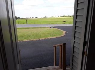 1088 Old McDade Rd APT A, Elgin, TX 78621