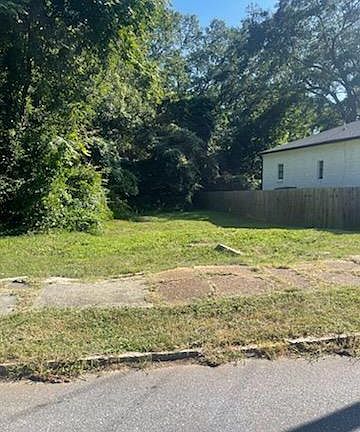 2nd image of 1520 Mims St SW