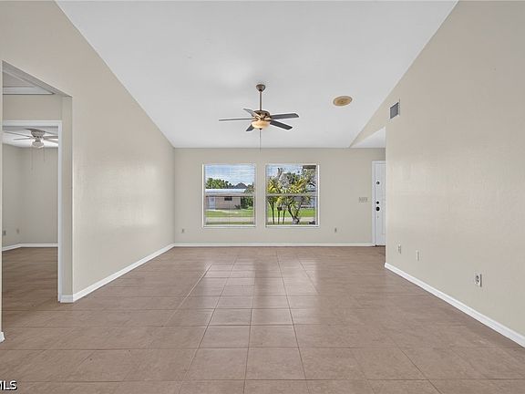 5th image of 1398 Evalena Ln