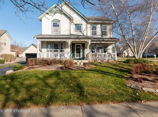 5032 Country Pl, Waukegan, IL 60087