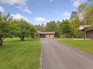 39407 Darling Ln, Hinckley, MN 55037