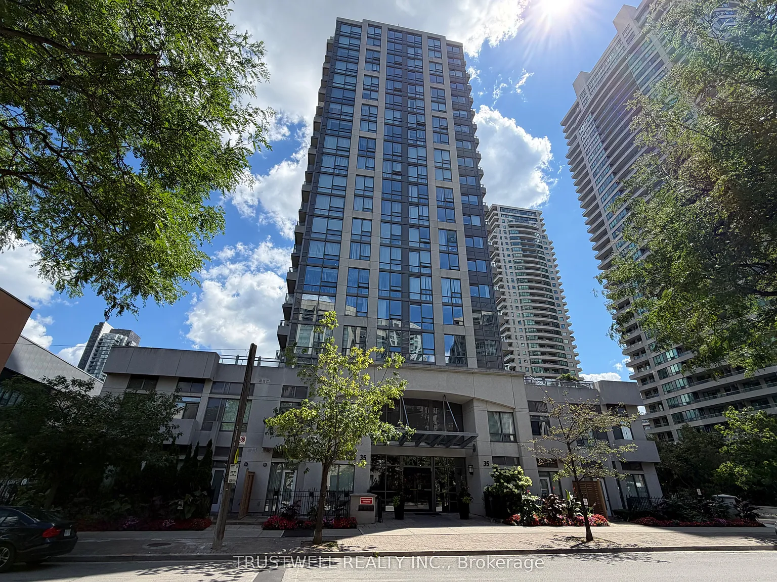 3 bed, $3,500 — Photo 1