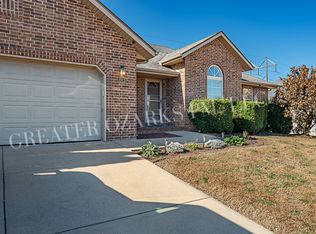 1913 Holly Springs Ave, Nixa, MO 65714