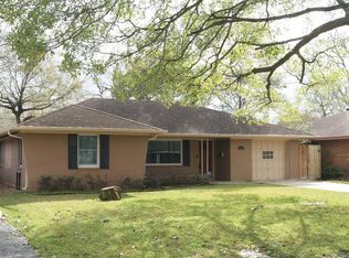 2215 Chantilly Ln, Houston, TX 77018
