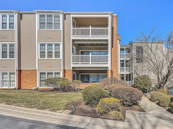 2983 Winterberry Dr, Roanoke, VA 24018