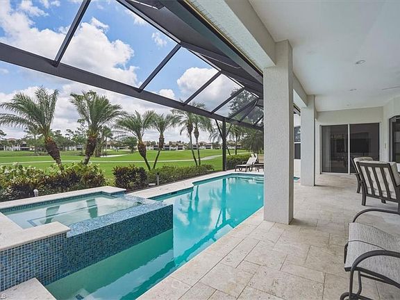 4th image of 7984 Tiger Lily DR