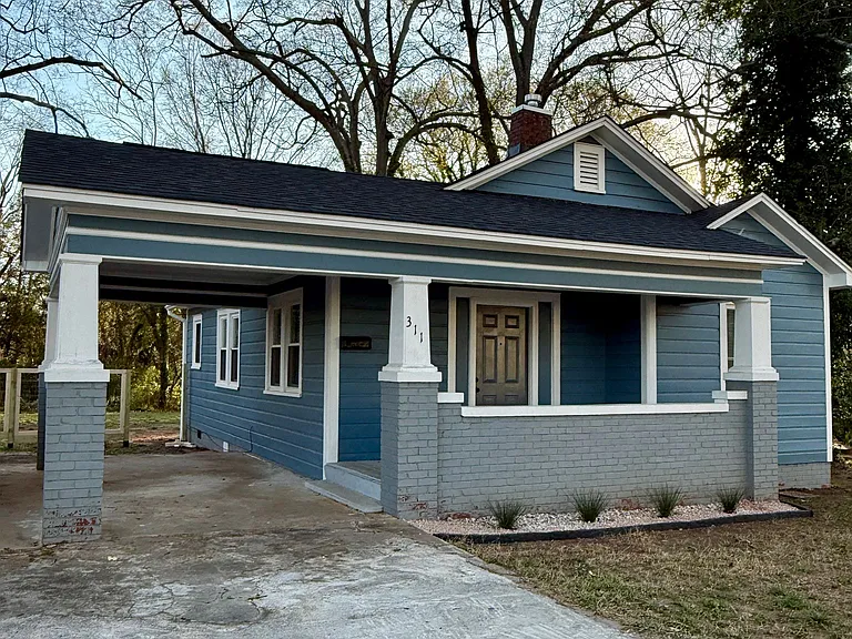 311 Marion Ave — Photo 3