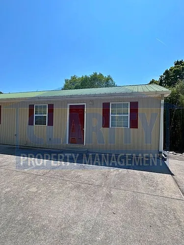 5089 Highway 11S Photo 1
