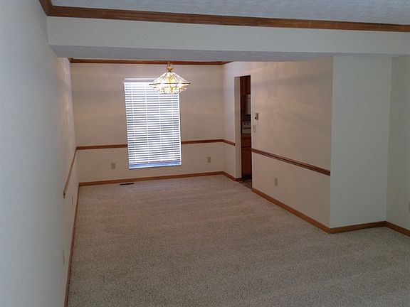 2nd image of 153 Cady Ct