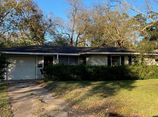 6043 Ridgeway Dr, Houston, TX 77033