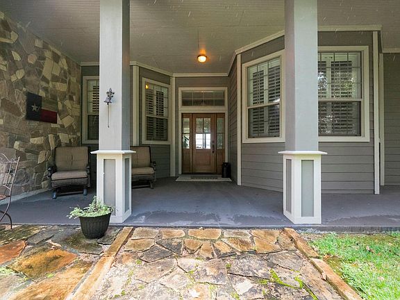 2nd image of 1101 Fm 224 Rd