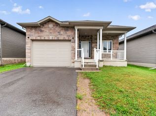1286 Carfa Cres, Kingston, ON K7P 0M8